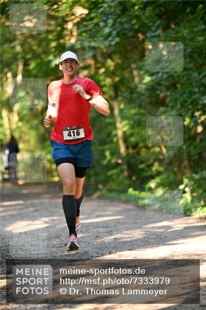 06.10.2024 - Bramfelder Halbmarathon 2024 Dr. Thomas Lammeyer http://msf.ph/oto/7333979 06.10.2024 09:47:51 Laufen 416 meine-sportfotos.de