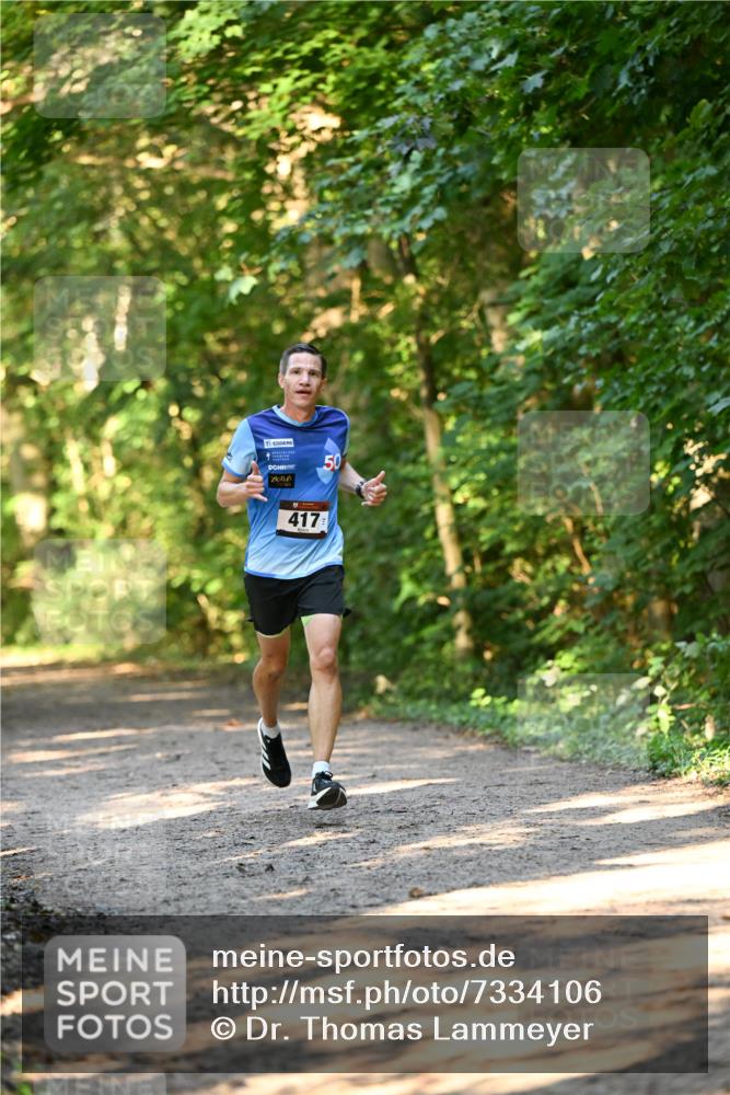 06.10.2024 - Bramfelder Halbmarathon 2024 Dr. Thomas Lammeyer http://msf.ph/oto/7334106 06.10.2024 09:48:29 Laufen 417, 50 meine-sportfotos.de