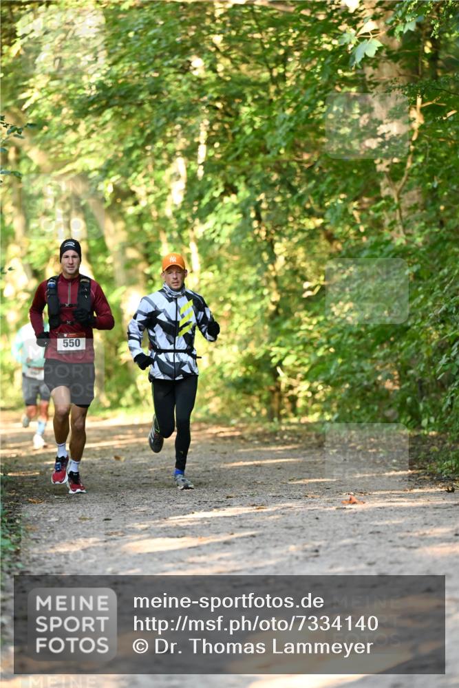 06.10.2024 - Bramfelder Halbmarathon 2024 Dr. Thomas Lammeyer http://msf.ph/oto/7334140 06.10.2024 09:49:09 Laufen 550 meine-sportfotos.de