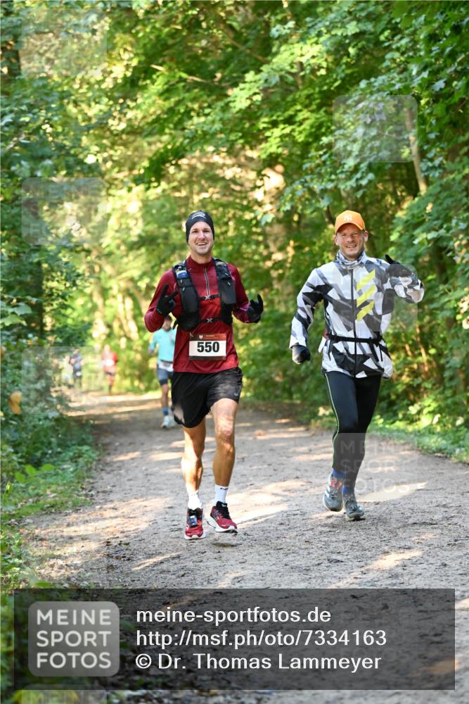 06.10.2024 - Bramfelder Halbmarathon 2024 Dr. Thomas Lammeyer http://msf.ph/oto/7334163 06.10.2024 09:49:13 Laufen 550 meine-sportfotos.de
