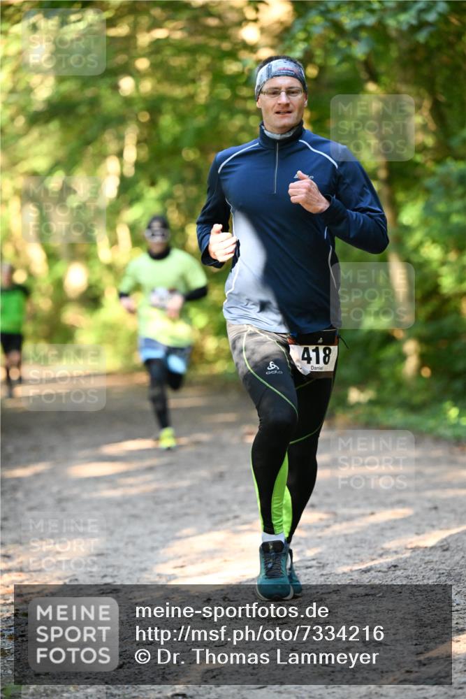 06.10.2024 - Bramfelder Halbmarathon 2024 Dr. Thomas Lammeyer http://msf.ph/oto/7334216 06.10.2024 09:49:27 Laufen 8, 418 meine-sportfotos.de