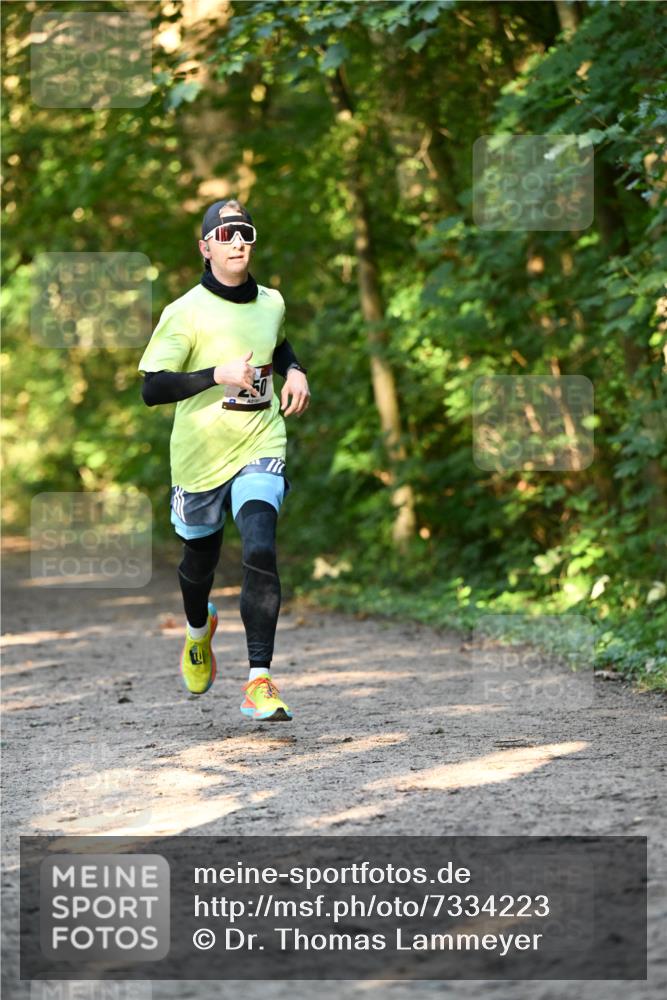 06.10.2024 - Bramfelder Halbmarathon 2024 Dr. Thomas Lammeyer http://msf.ph/oto/7334223 06.10.2024 09:49:29 Laufen  meine-sportfotos.de