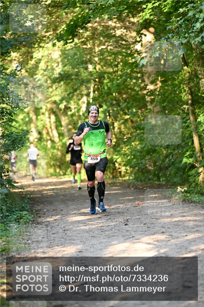06.10.2024 - Bramfelder Halbmarathon 2024 Dr. Thomas Lammeyer http://msf.ph/oto/7334236 06.10.2024 09:49:33 Laufen 459 meine-sportfotos.de