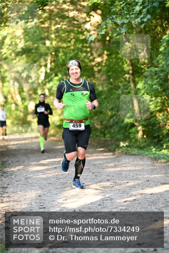 06.10.2024 - Bramfelder Halbmarathon 2024 Dr. Thomas Lammeyer http://msf.ph/oto/7334249 06.10.2024 09:49:34 Laufen 459 meine-sportfotos.de