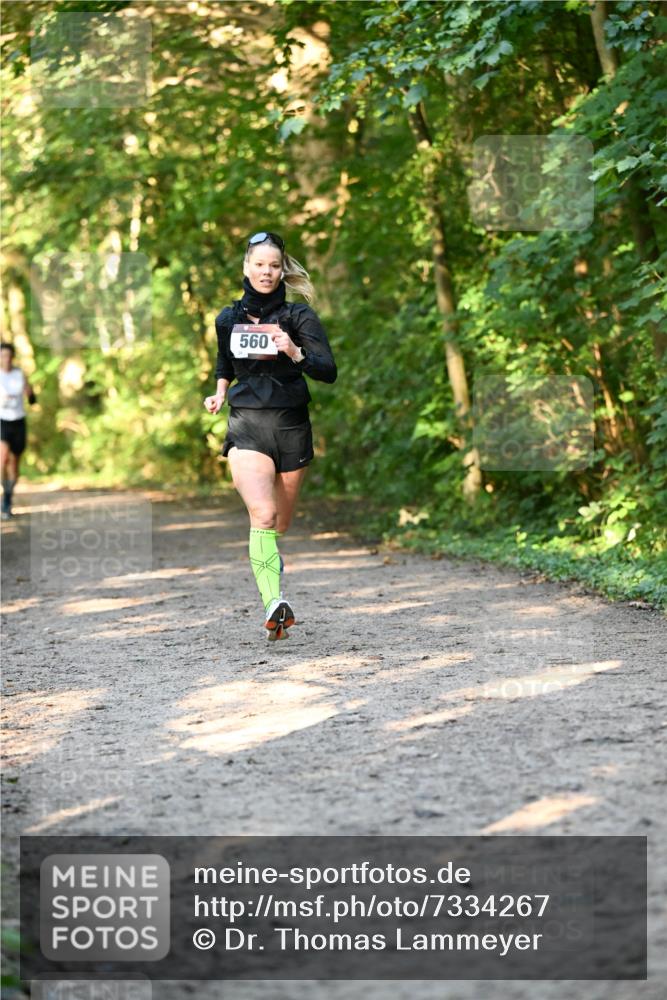 06.10.2024 - Bramfelder Halbmarathon 2024 Dr. Thomas Lammeyer http://msf.ph/oto/7334267 06.10.2024 09:49:38 Laufen 560 meine-sportfotos.de