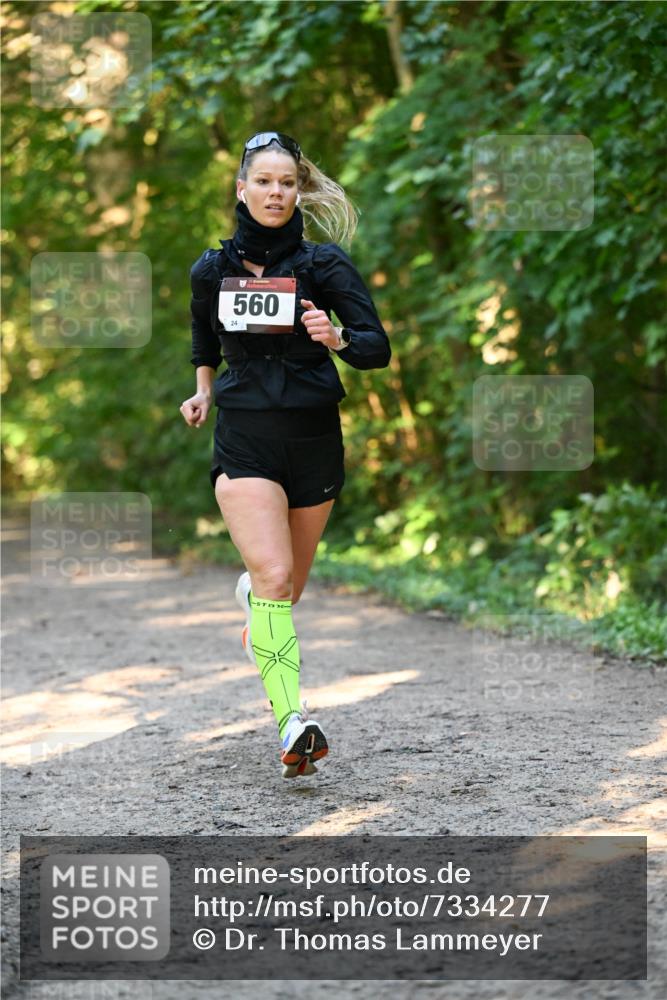 06.10.2024 - Bramfelder Halbmarathon 2024 Dr. Thomas Lammeyer http://msf.ph/oto/7334277 06.10.2024 09:49:39 Laufen 24, 560 meine-sportfotos.de