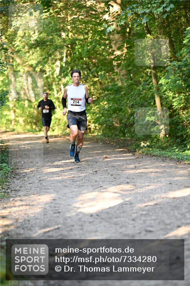 06.10.2024 - Bramfelder Halbmarathon 2024 Dr. Thomas Lammeyer http://msf.ph/oto/7334280 06.10.2024 09:49:43 Laufen 214 meine-sportfotos.de