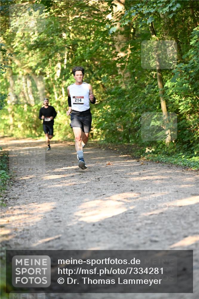 06.10.2024 - Bramfelder Halbmarathon 2024 Dr. Thomas Lammeyer http://msf.ph/oto/7334281 06.10.2024 09:49:43 Laufen 214 meine-sportfotos.de