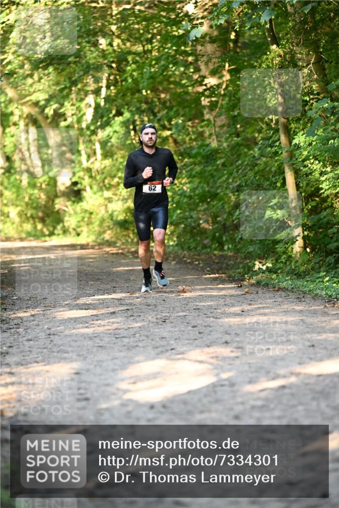 06.10.2024 - Bramfelder Halbmarathon 2024 Dr. Thomas Lammeyer http://msf.ph/oto/7334301 06.10.2024 09:49:46 Laufen 62 meine-sportfotos.de
