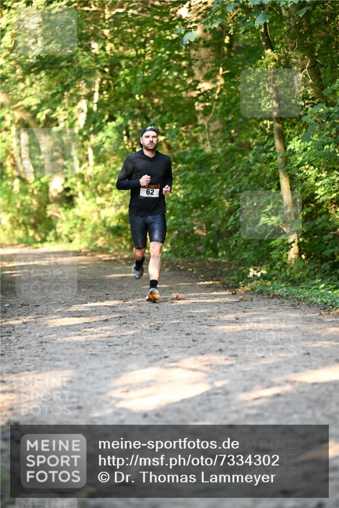 06.10.2024 - Bramfelder Halbmarathon 2024 Dr. Thomas Lammeyer http://msf.ph/oto/7334302 06.10.2024 09:49:47 Laufen  meine-sportfotos.de
