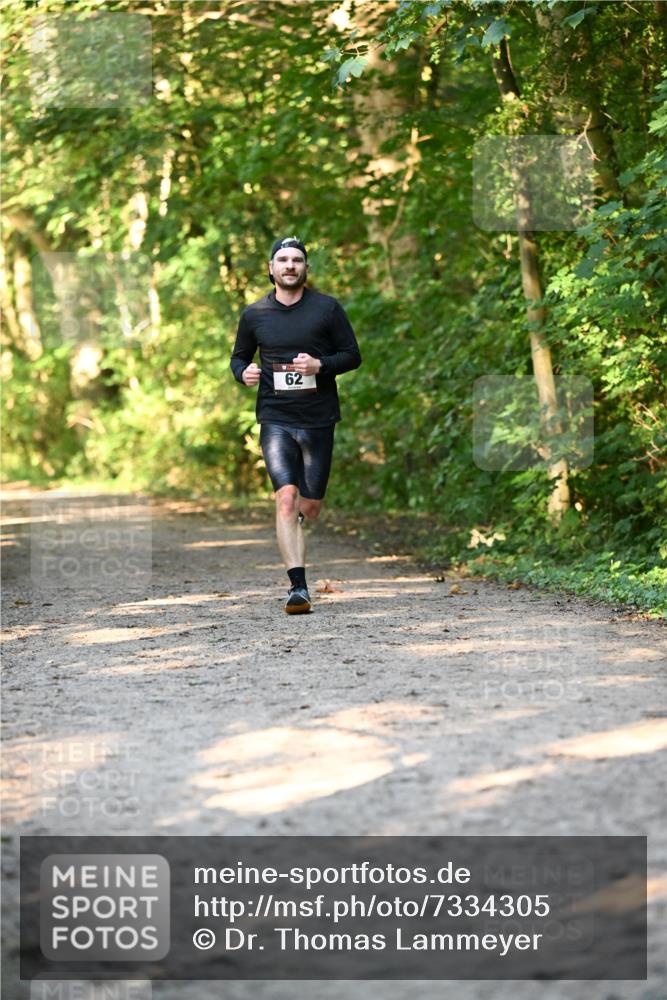 06.10.2024 - Bramfelder Halbmarathon 2024 Dr. Thomas Lammeyer http://msf.ph/oto/7334305 06.10.2024 09:49:47 Laufen 62 meine-sportfotos.de