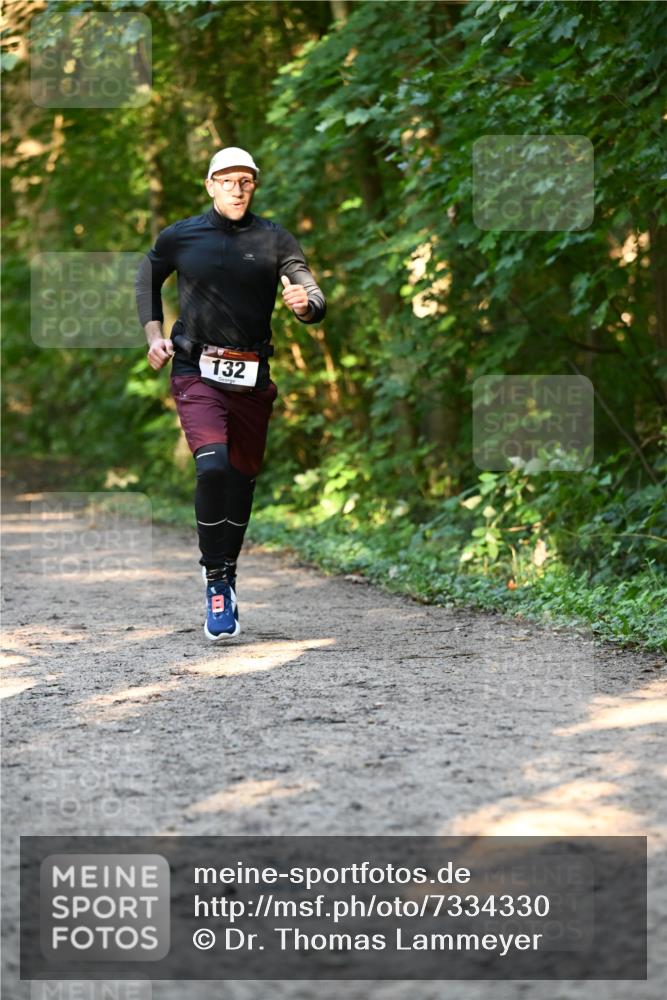 06.10.2024 - Bramfelder Halbmarathon 2024 Dr. Thomas Lammeyer http://msf.ph/oto/7334330 06.10.2024 09:50:00 Laufen 132 meine-sportfotos.de