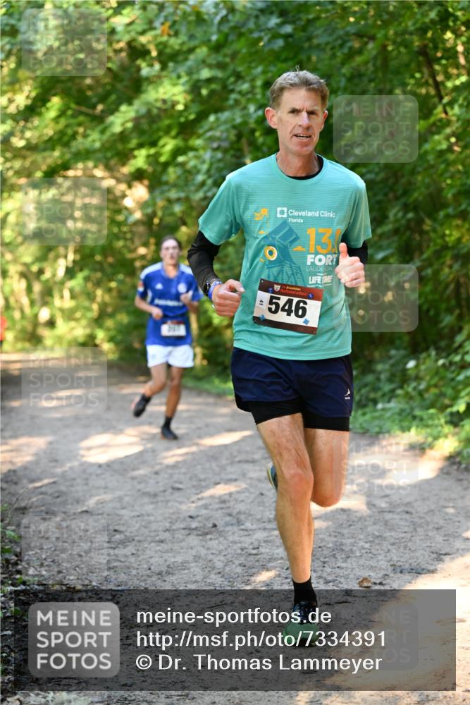 06.10.2024 - Bramfelder Halbmarathon 2024 Dr. Thomas Lammeyer http://msf.ph/oto/7334391 06.10.2024 09:50:13 Laufen 47, 136, 546 meine-sportfotos.de