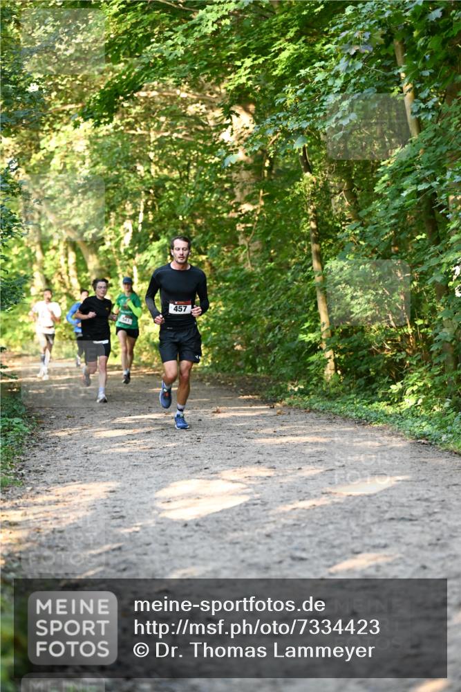 06.10.2024 - Bramfelder Halbmarathon 2024 Dr. Thomas Lammeyer http://msf.ph/oto/7334423 06.10.2024 09:50:27 Laufen 541, 457 meine-sportfotos.de