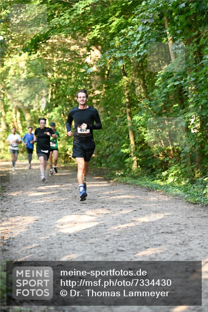 06.10.2024 - Bramfelder Halbmarathon 2024 Dr. Thomas Lammeyer http://msf.ph/oto/7334430 06.10.2024 09:50:28 Laufen 457 meine-sportfotos.de