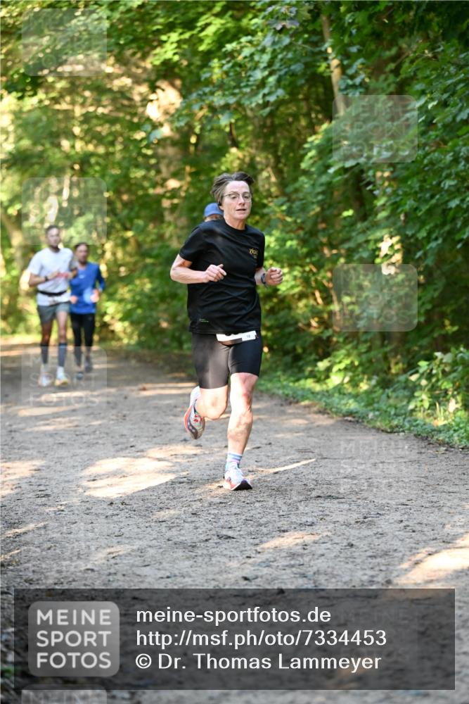 06.10.2024 - Bramfelder Halbmarathon 2024 Dr. Thomas Lammeyer http://msf.ph/oto/7334453 06.10.2024 09:50:32 Laufen  meine-sportfotos.de