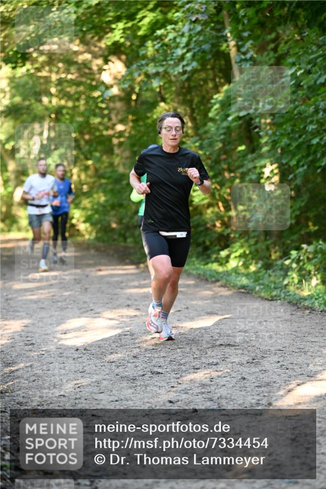 06.10.2024 - Bramfelder Halbmarathon 2024 Dr. Thomas Lammeyer http://msf.ph/oto/7334454 06.10.2024 09:50:32 Laufen  meine-sportfotos.de