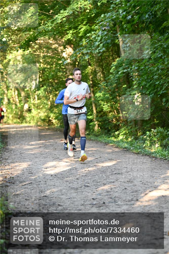 06.10.2024 - Bramfelder Halbmarathon 2024 Dr. Thomas Lammeyer http://msf.ph/oto/7334460 06.10.2024 09:50:35 Laufen  meine-sportfotos.de
