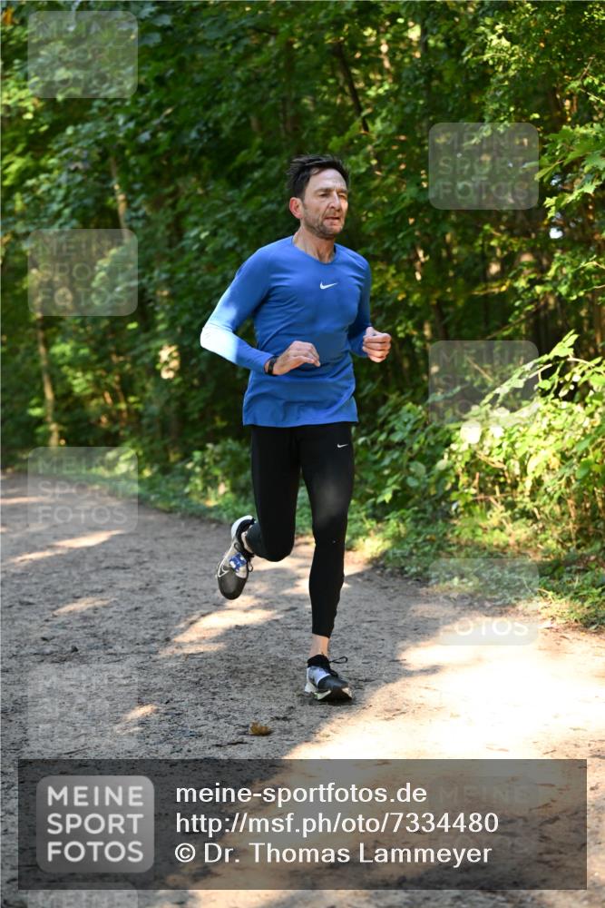 06.10.2024 - Bramfelder Halbmarathon 2024 Dr. Thomas Lammeyer http://msf.ph/oto/7334480 06.10.2024 09:50:38 Laufen  meine-sportfotos.de