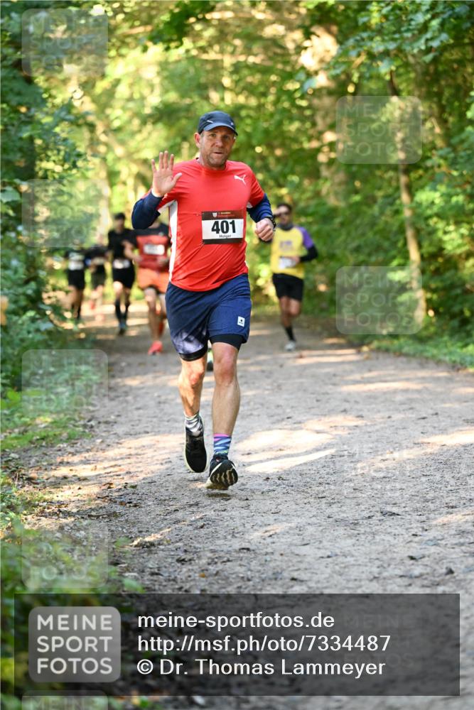 06.10.2024 - Bramfelder Halbmarathon 2024 Dr. Thomas Lammeyer http://msf.ph/oto/7334487 06.10.2024 09:50:45 Laufen 401 meine-sportfotos.de