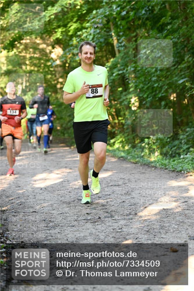 06.10.2024 - Bramfelder Halbmarathon 2024 Dr. Thomas Lammeyer http://msf.ph/oto/7334509 06.10.2024 09:50:49 Laufen 134, 88 meine-sportfotos.de