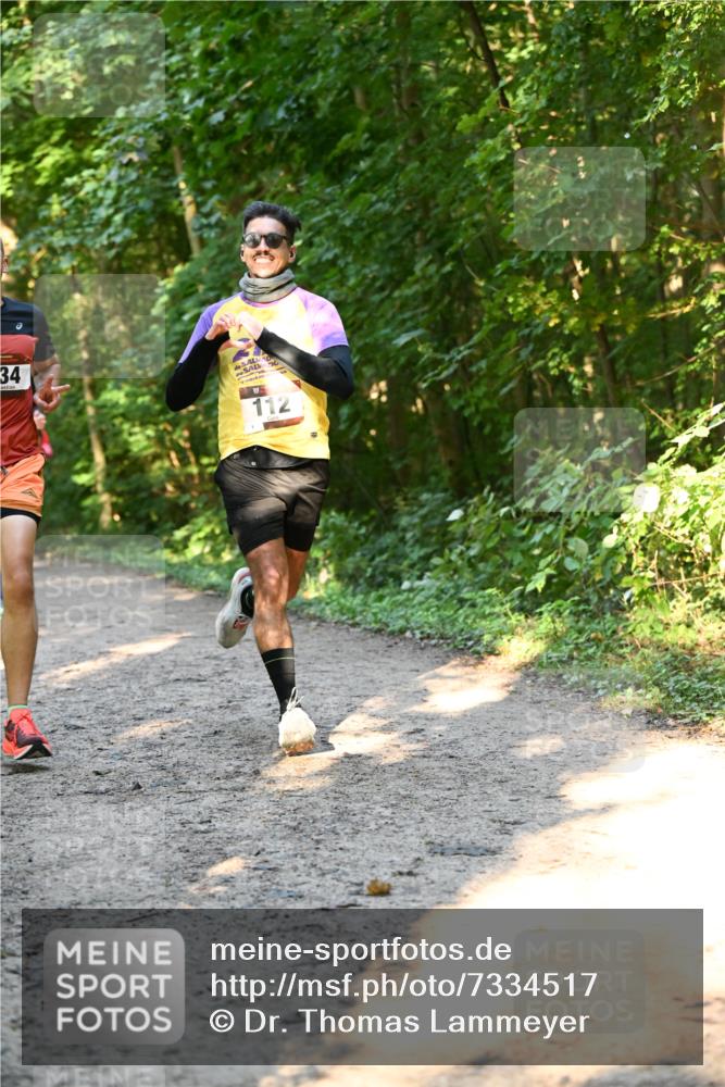 06.10.2024 - Bramfelder Halbmarathon 2024 Dr. Thomas Lammeyer http://msf.ph/oto/7334517 06.10.2024 09:50:50 Laufen 34, 112 meine-sportfotos.de