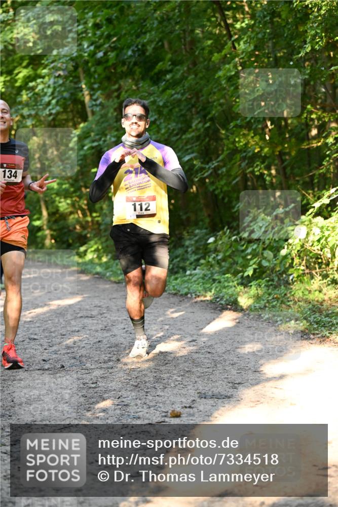 06.10.2024 - Bramfelder Halbmarathon 2024 Dr. Thomas Lammeyer http://msf.ph/oto/7334518 06.10.2024 09:50:51 Laufen 134, 112 meine-sportfotos.de
