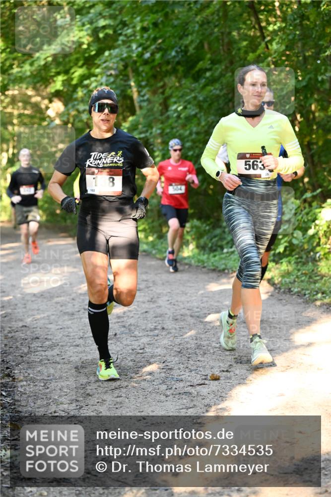06.10.2024 - Bramfelder Halbmarathon 2024 Dr. Thomas Lammeyer http://msf.ph/oto/7334535 06.10.2024 09:50:54 Laufen 138, 102, 563 meine-sportfotos.de