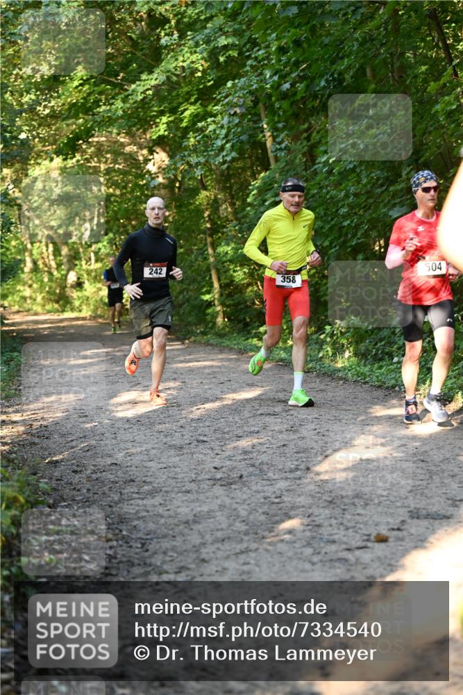 06.10.2024 - Bramfelder Halbmarathon 2024 Dr. Thomas Lammeyer http://msf.ph/oto/7334540 06.10.2024 09:50:55 Laufen 242, 504, 358 meine-sportfotos.de