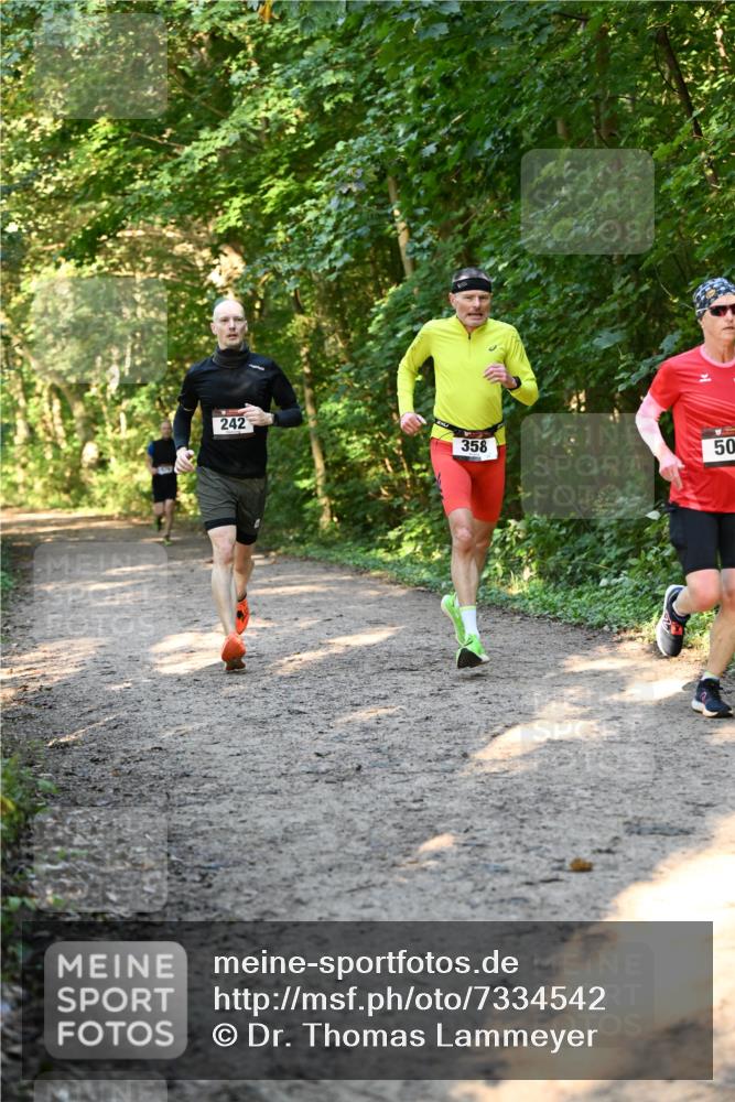 06.10.2024 - Bramfelder Halbmarathon 2024 Dr. Thomas Lammeyer http://msf.ph/oto/7334542 06.10.2024 09:50:56 Laufen  meine-sportfotos.de