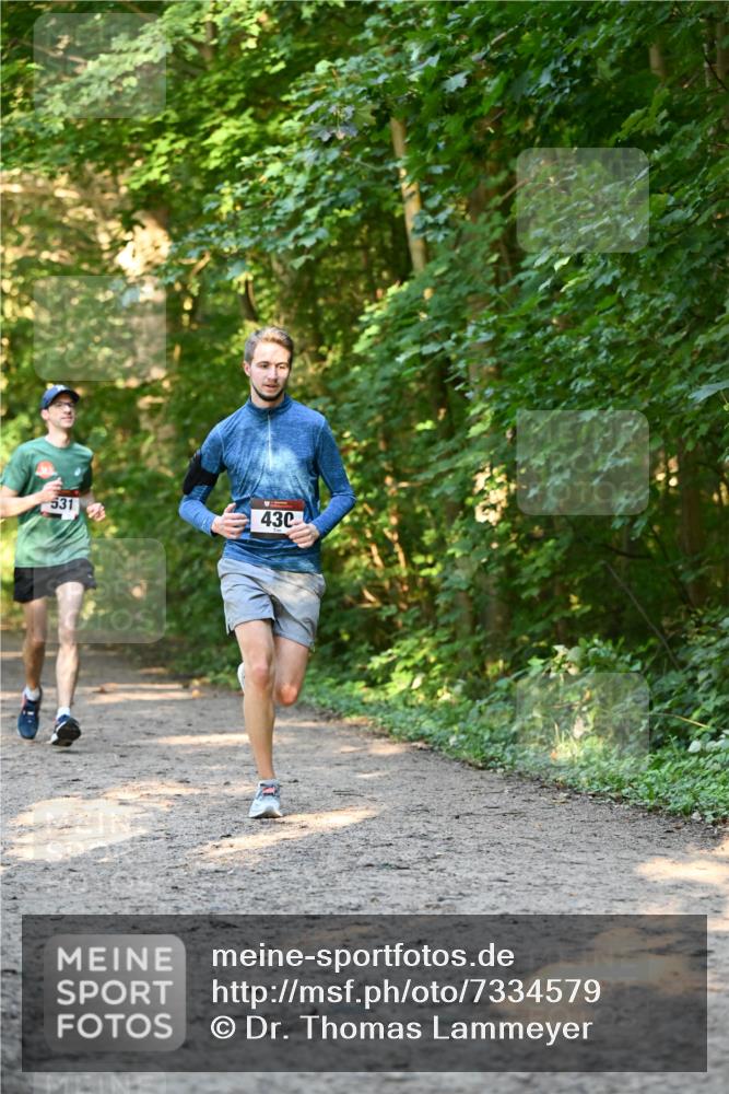 06.10.2024 - Bramfelder Halbmarathon 2024 Dr. Thomas Lammeyer http://msf.ph/oto/7334579 06.10.2024 09:51:34 Laufen 531, 430 meine-sportfotos.de