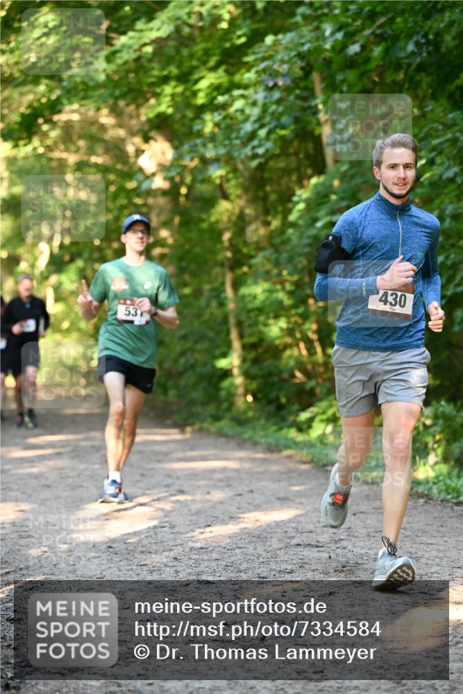 06.10.2024 - Bramfelder Halbmarathon 2024 Dr. Thomas Lammeyer http://msf.ph/oto/7334584 06.10.2024 09:51:35 Laufen 53, 430 meine-sportfotos.de