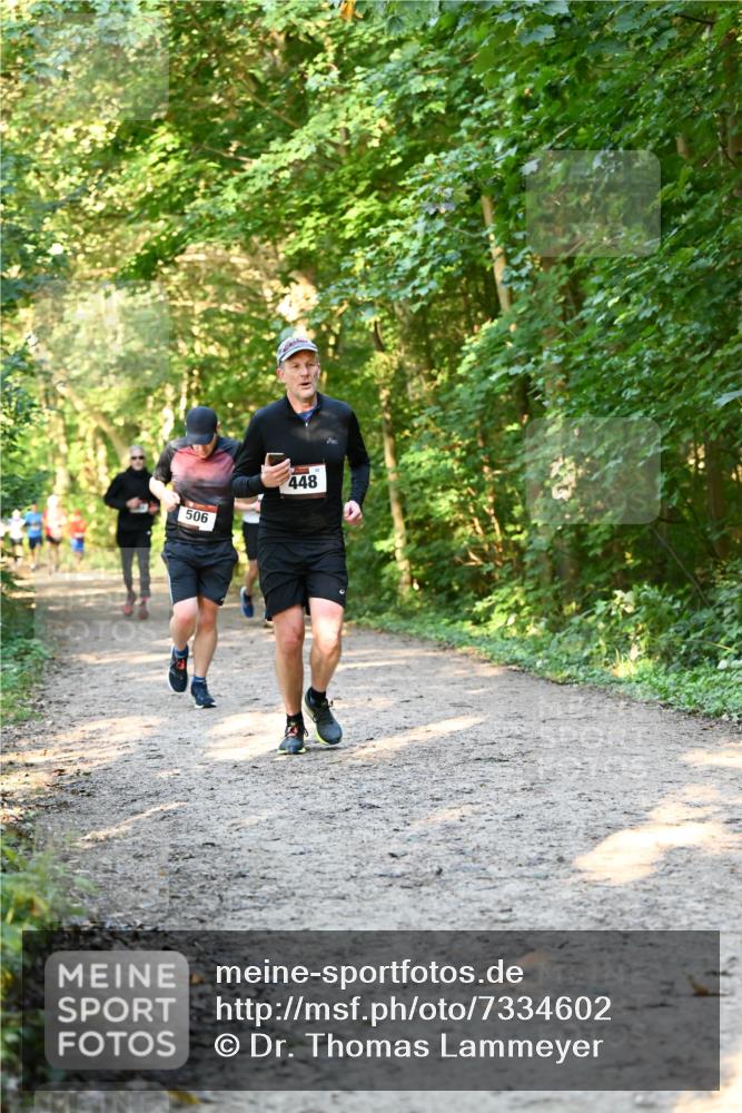 06.10.2024 - Bramfelder Halbmarathon 2024 Dr. Thomas Lammeyer http://msf.ph/oto/7334602 06.10.2024 09:51:39 Laufen  meine-sportfotos.de