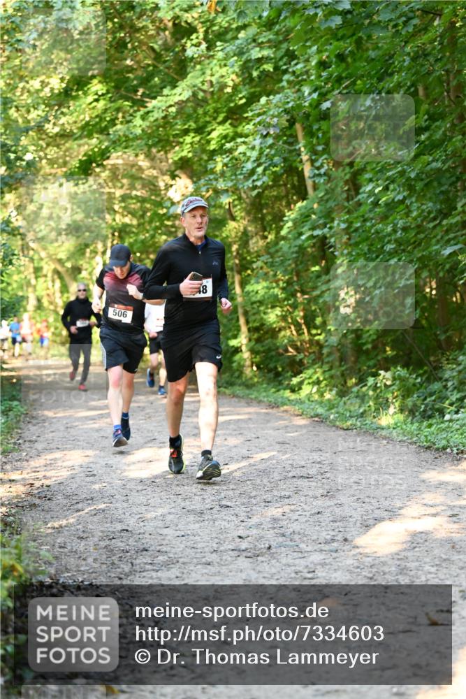 06.10.2024 - Bramfelder Halbmarathon 2024 Dr. Thomas Lammeyer http://msf.ph/oto/7334603 06.10.2024 09:51:39 Laufen 506, 8 meine-sportfotos.de