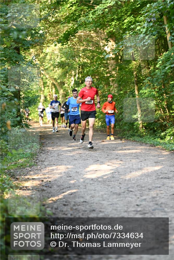 06.10.2024 - Bramfelder Halbmarathon 2024 Dr. Thomas Lammeyer http://msf.ph/oto/7334634 06.10.2024 09:51:51 Laufen 499, 566, 14 meine-sportfotos.de