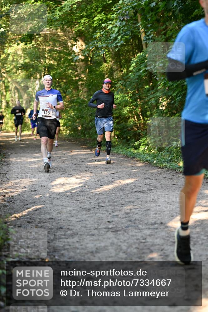 06.10.2024 - Bramfelder Halbmarathon 2024 Dr. Thomas Lammeyer http://msf.ph/oto/7334667 06.10.2024 09:51:57 Laufen 125 meine-sportfotos.de