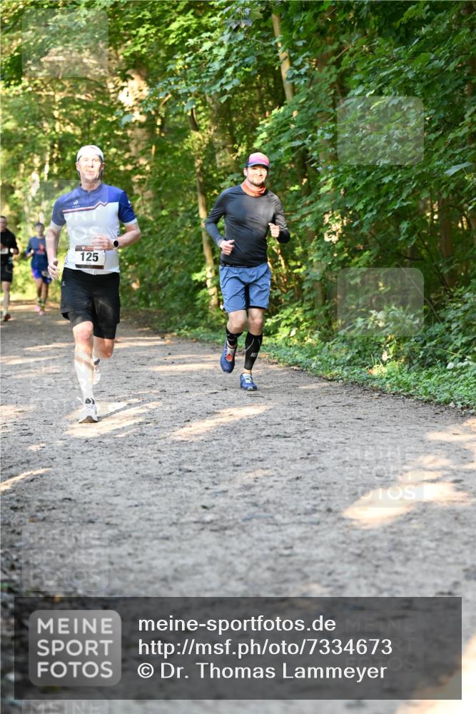 06.10.2024 - Bramfelder Halbmarathon 2024 Dr. Thomas Lammeyer http://msf.ph/oto/7334673 06.10.2024 09:51:57 Laufen 125 meine-sportfotos.de