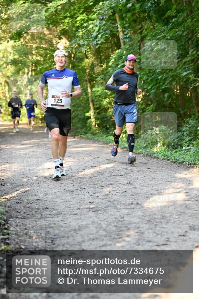 06.10.2024 - Bramfelder Halbmarathon 2024 Dr. Thomas Lammeyer http://msf.ph/oto/7334675 06.10.2024 09:51:58 Laufen 125 meine-sportfotos.de