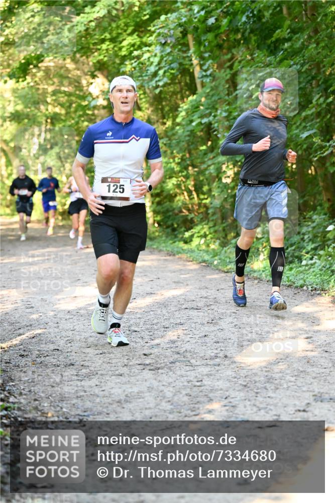 06.10.2024 - Bramfelder Halbmarathon 2024 Dr. Thomas Lammeyer http://msf.ph/oto/7334680 06.10.2024 09:51:59 Laufen 125 meine-sportfotos.de