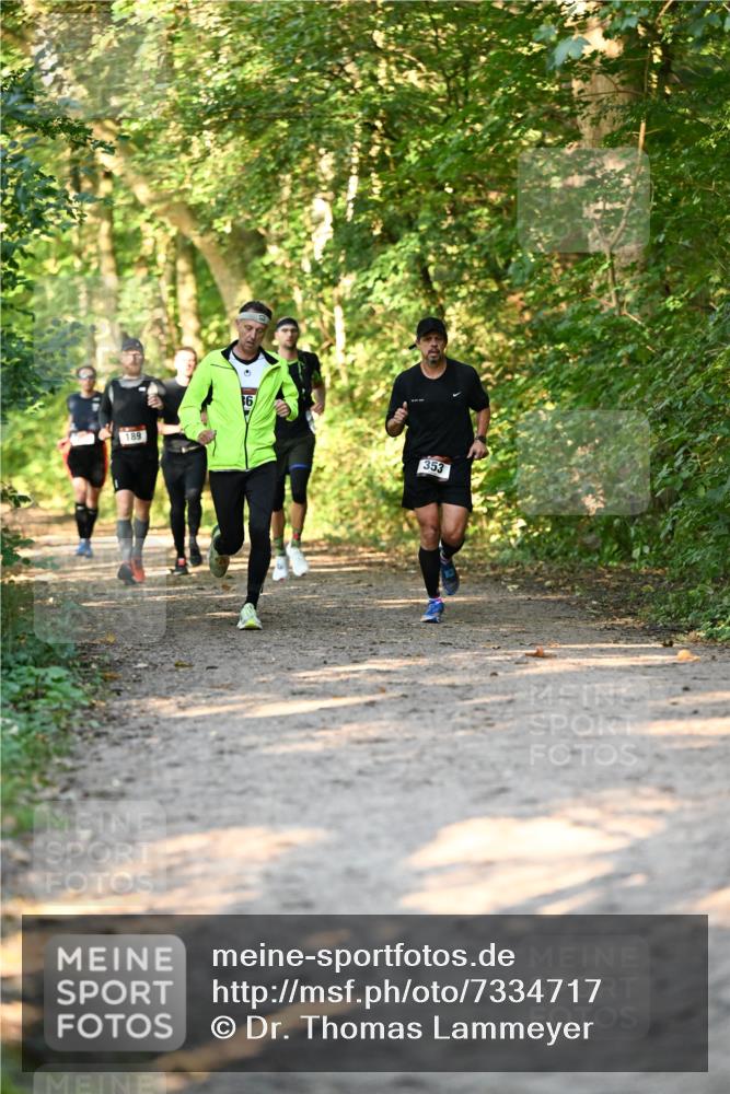 06.10.2024 - Bramfelder Halbmarathon 2024 Dr. Thomas Lammeyer http://msf.ph/oto/7334717 06.10.2024 09:52:08 Laufen 189, 6, 353 meine-sportfotos.de