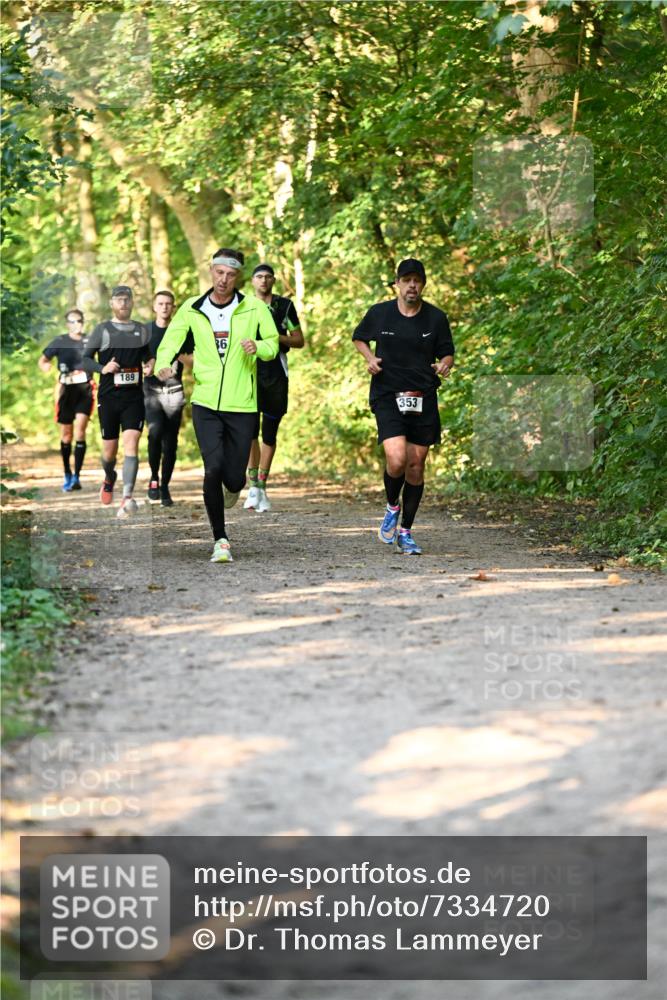 06.10.2024 - Bramfelder Halbmarathon 2024 Dr. Thomas Lammeyer http://msf.ph/oto/7334720 06.10.2024 09:52:08 Laufen 189, 36, 353 meine-sportfotos.de