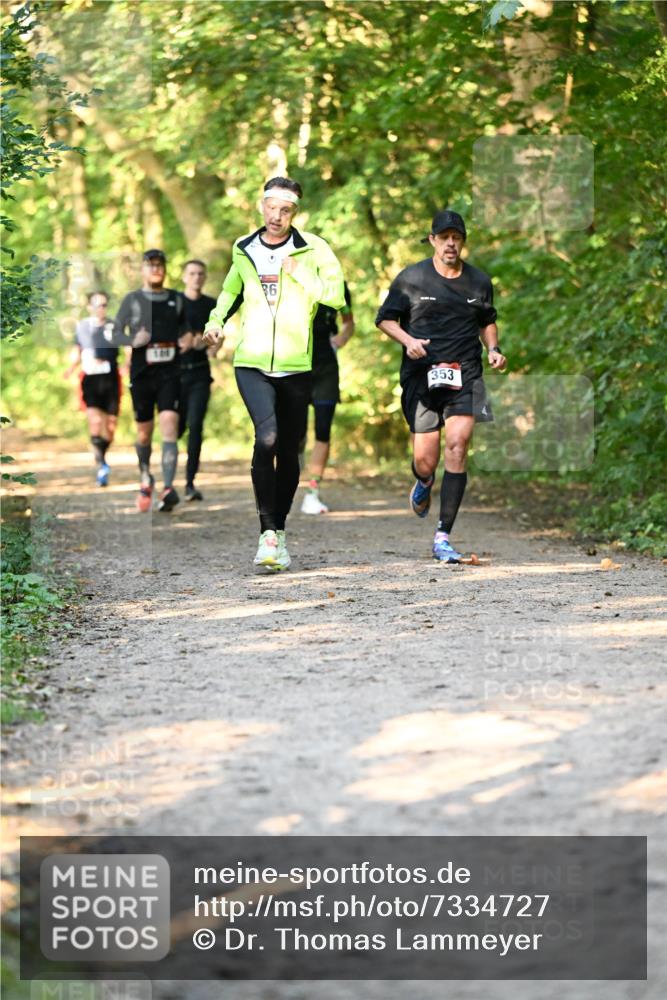 06.10.2024 - Bramfelder Halbmarathon 2024 Dr. Thomas Lammeyer http://msf.ph/oto/7334727 06.10.2024 09:52:10 Laufen 353 meine-sportfotos.de