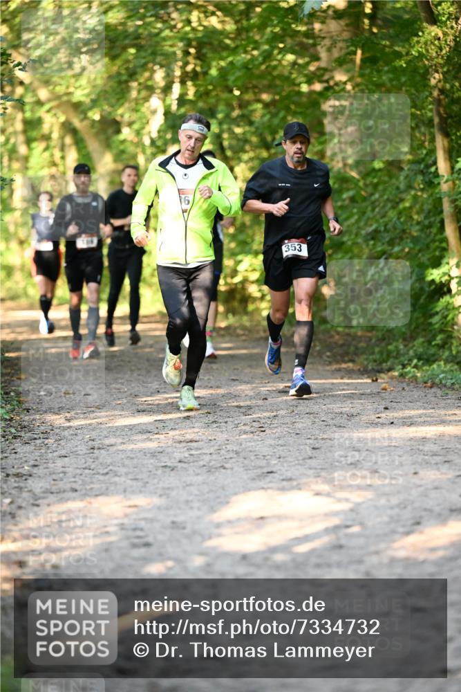 06.10.2024 - Bramfelder Halbmarathon 2024 Dr. Thomas Lammeyer http://msf.ph/oto/7334732 06.10.2024 09:52:10 Laufen 353 meine-sportfotos.de