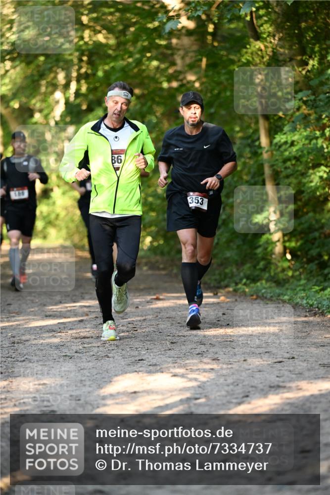 06.10.2024 - Bramfelder Halbmarathon 2024 Dr. Thomas Lammeyer http://msf.ph/oto/7334737 06.10.2024 09:52:11 Laufen 1819, 86, 353 meine-sportfotos.de