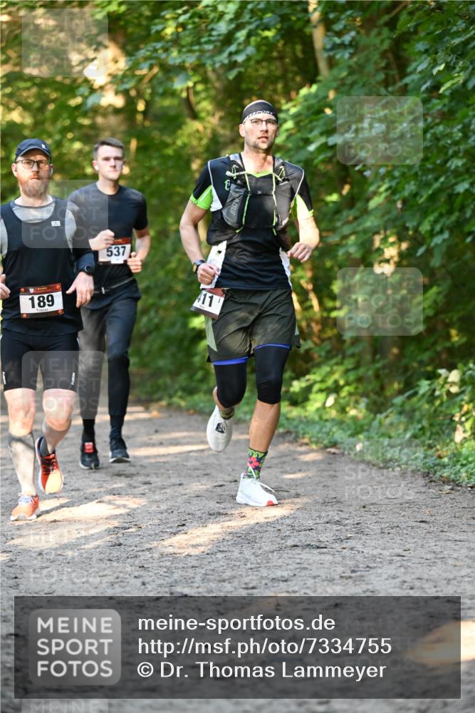 06.10.2024 - Bramfelder Halbmarathon 2024 Dr. Thomas Lammeyer http://msf.ph/oto/7334755 06.10.2024 09:52:16 Laufen 189, 537, 411 meine-sportfotos.de