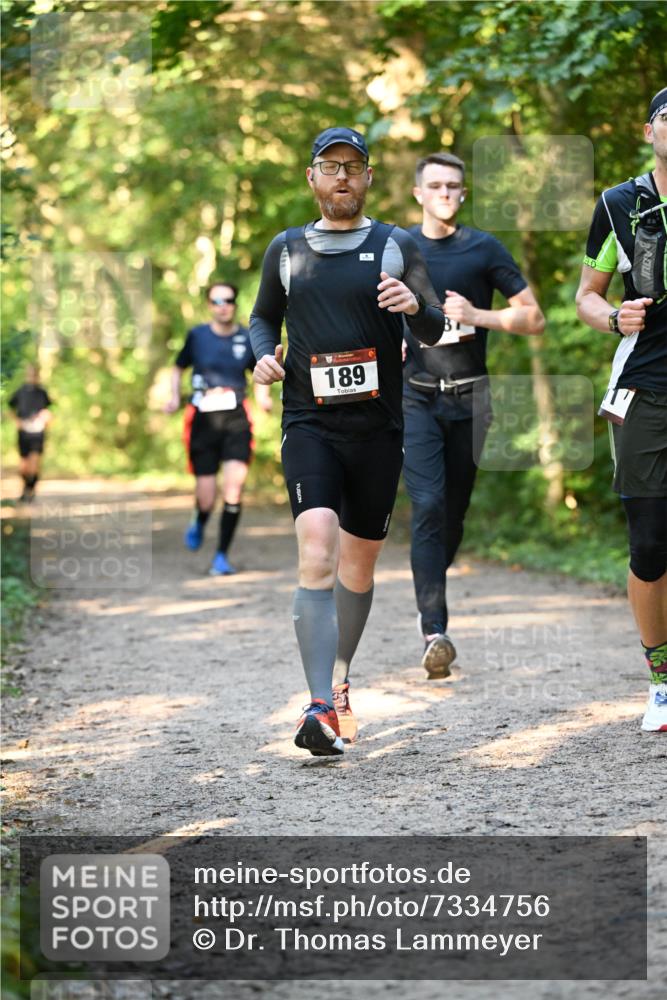 06.10.2024 - Bramfelder Halbmarathon 2024 Dr. Thomas Lammeyer http://msf.ph/oto/7334756 06.10.2024 09:52:16 Laufen 189 meine-sportfotos.de