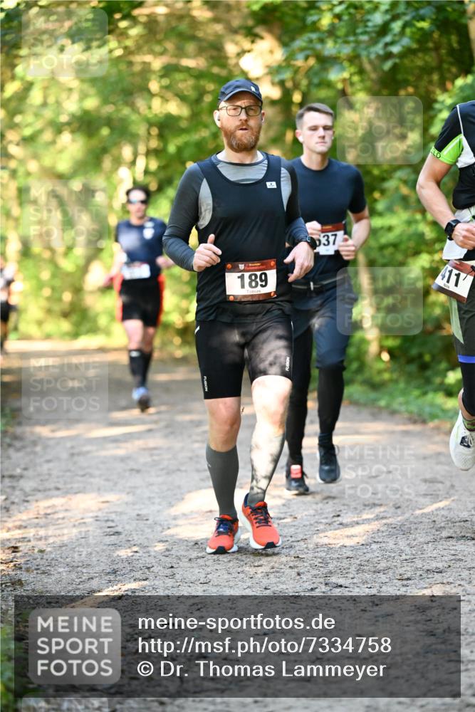 06.10.2024 - Bramfelder Halbmarathon 2024 Dr. Thomas Lammeyer http://msf.ph/oto/7334758 06.10.2024 09:52:16 Laufen 2, 189, 37, 411 meine-sportfotos.de