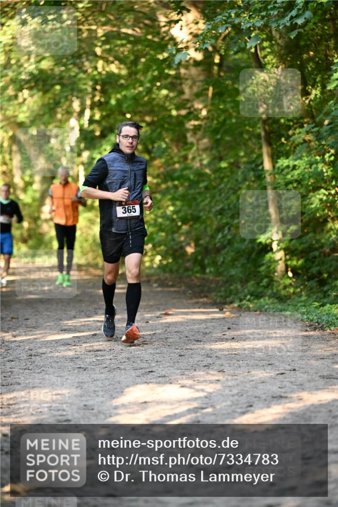 06.10.2024 - Bramfelder Halbmarathon 2024 Dr. Thomas Lammeyer http://msf.ph/oto/7334783 06.10.2024 09:52:24 Laufen 365 meine-sportfotos.de