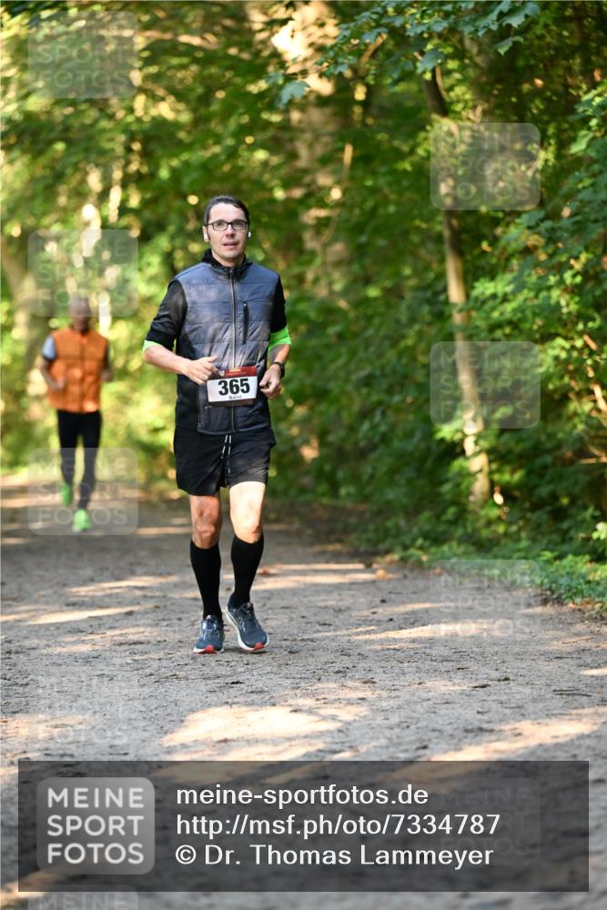 06.10.2024 - Bramfelder Halbmarathon 2024 Dr. Thomas Lammeyer http://msf.ph/oto/7334787 06.10.2024 09:52:25 Laufen  meine-sportfotos.de