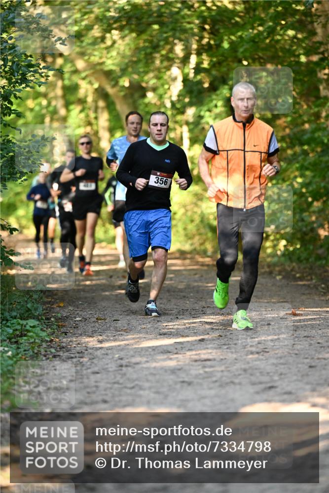 06.10.2024 - Bramfelder Halbmarathon 2024 Dr. Thomas Lammeyer http://msf.ph/oto/7334798 06.10.2024 09:52:29 Laufen 356 meine-sportfotos.de